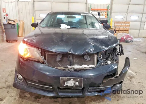 2014 Toyota Camry L z USA, uszkodzony, nr VIN 4T1BF1FK8EU836138